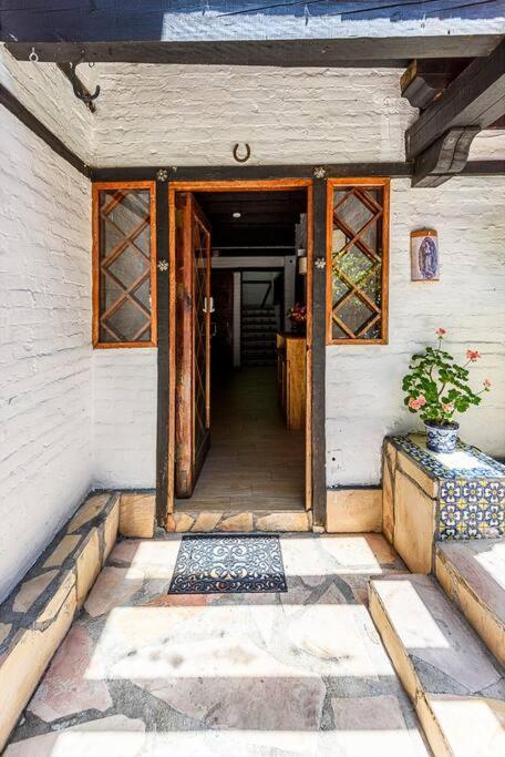 Agradable Cuarto De Hostal Sobre El Centro, Valle 바예데브라보 외부 사진
